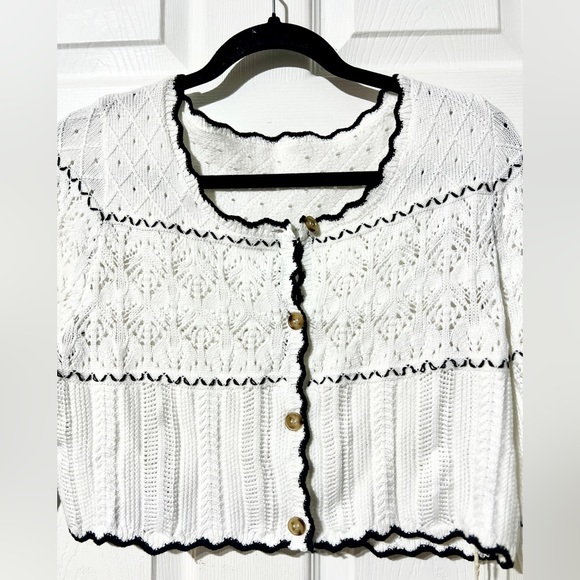 Commense Contrast Binding Knit Cardigan - Picture 8 of 14